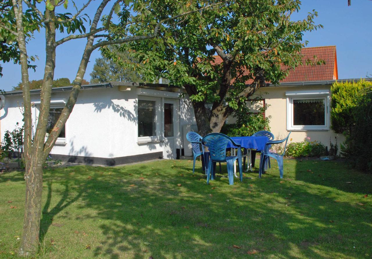 Ferienhaus Sehlen Auf Ruegen Exterior photo